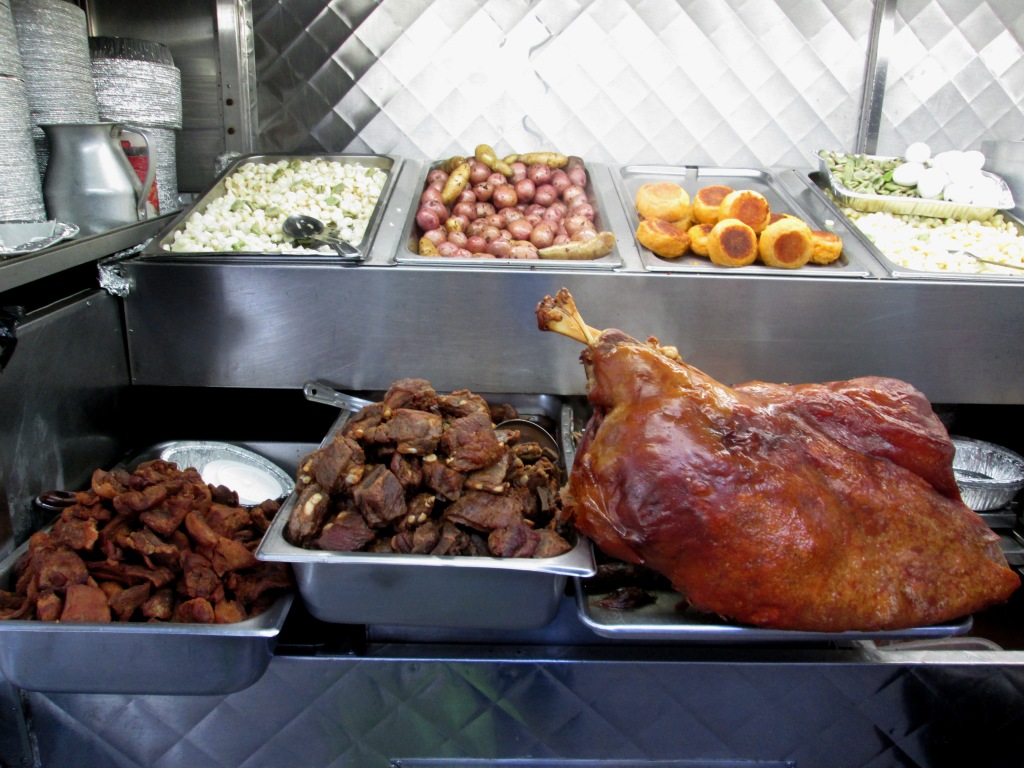 a typical Ecuadorian food cart and its meat-centric offerings in Jackson Heights/Elmhurst 